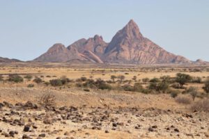 Mehr über den Artikel erfahren Namibia 2023 Tag 14: Spitzkoppe